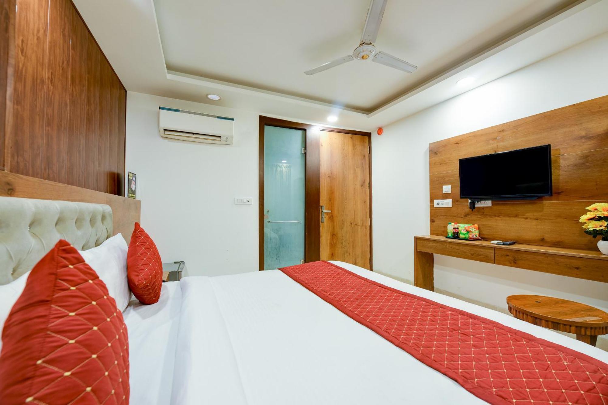 Hotel Grand Qubic Near Delhi Airport Nové Dillí Exteriér fotografie