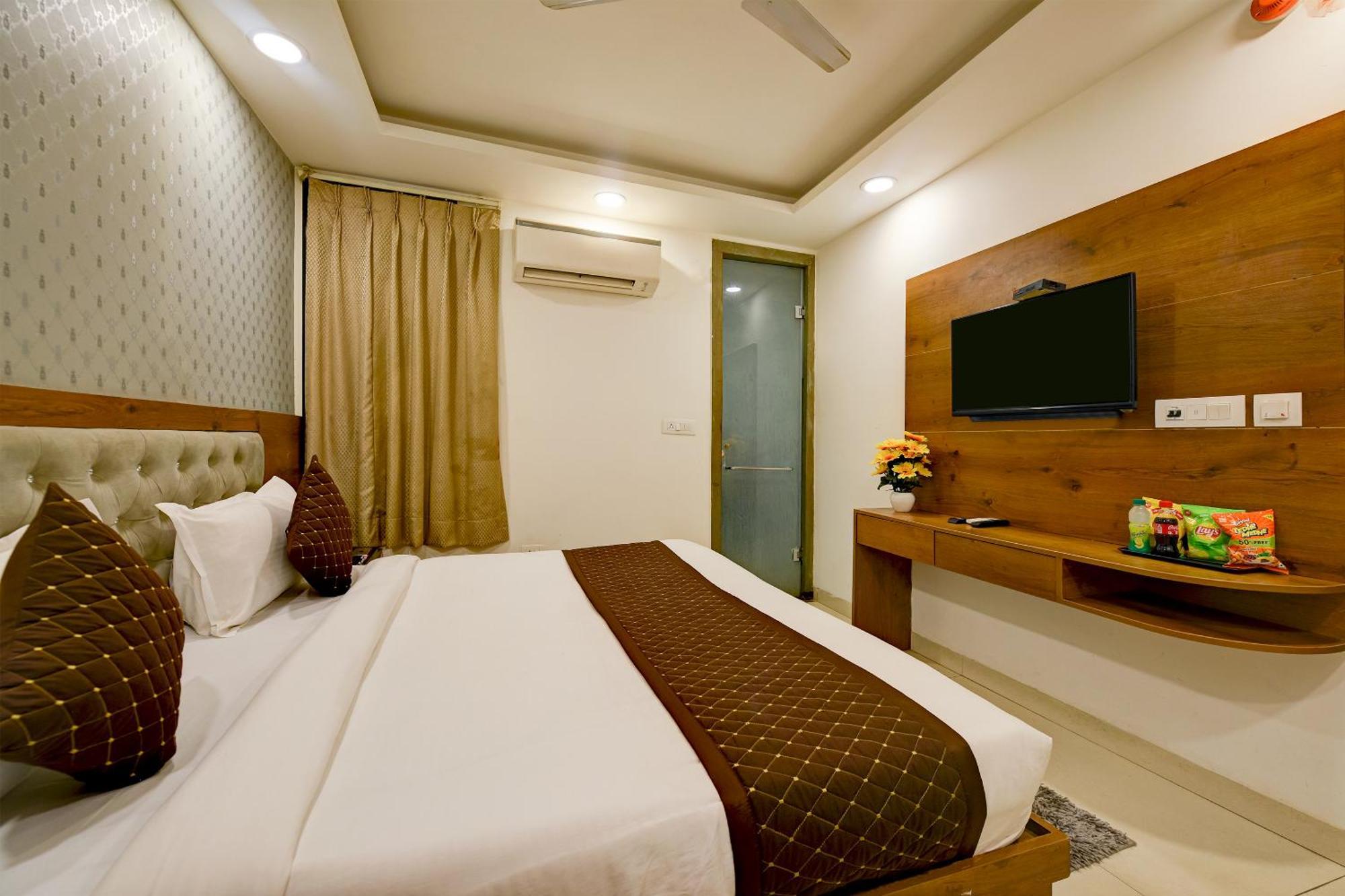 Hotel Grand Qubic Near Delhi Airport Nové Dillí Exteriér fotografie