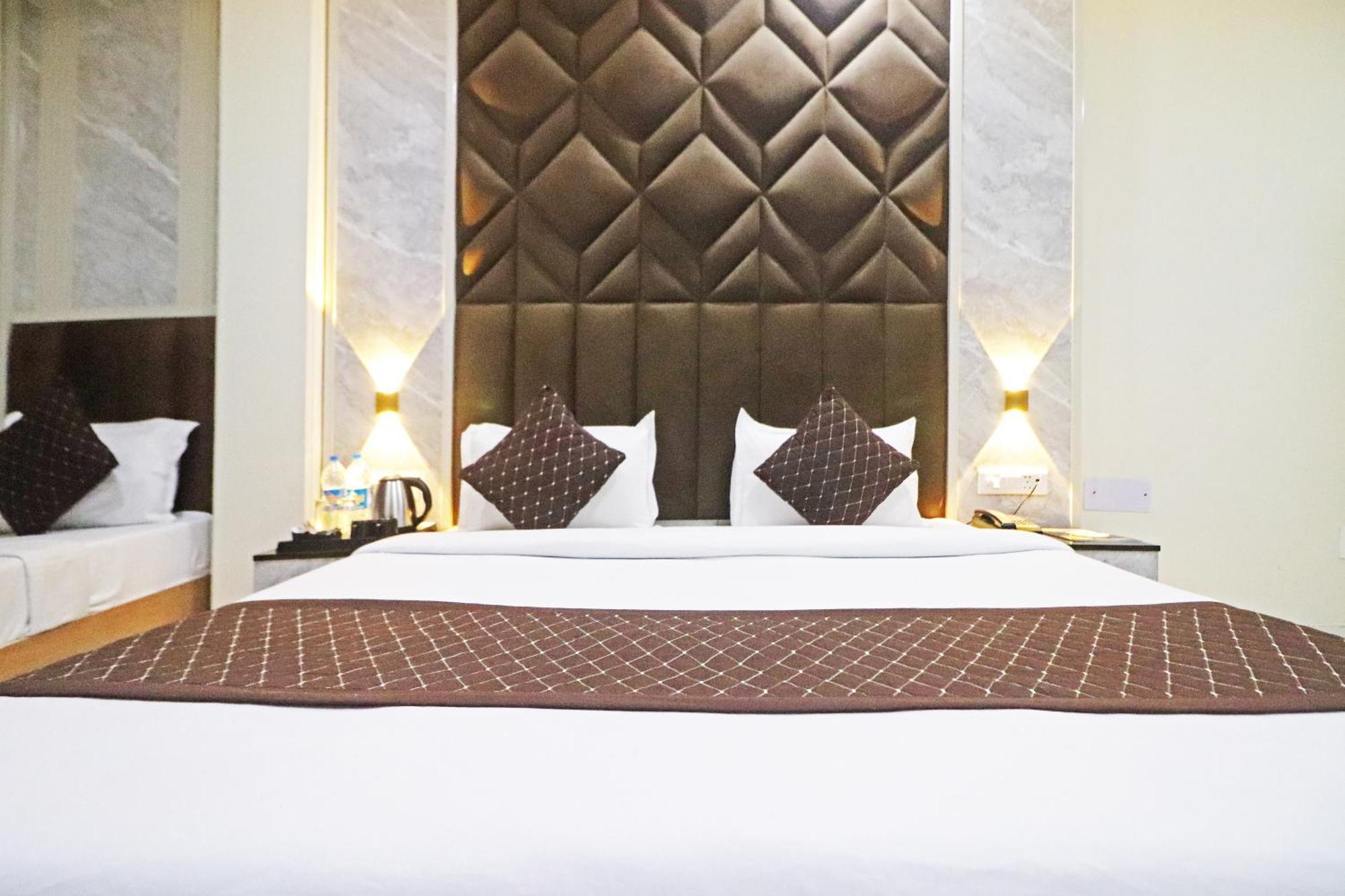 Hotel Grand Qubic Near Delhi Airport Nové Dillí Exteriér fotografie