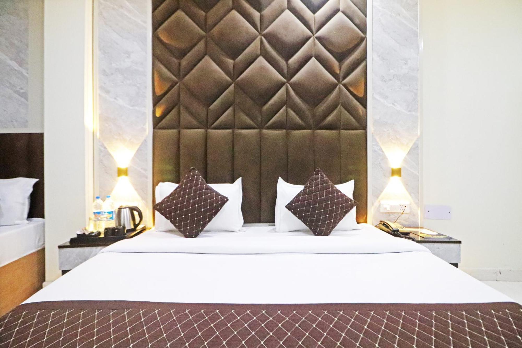 Hotel Grand Qubic Near Delhi Airport Nové Dillí Exteriér fotografie